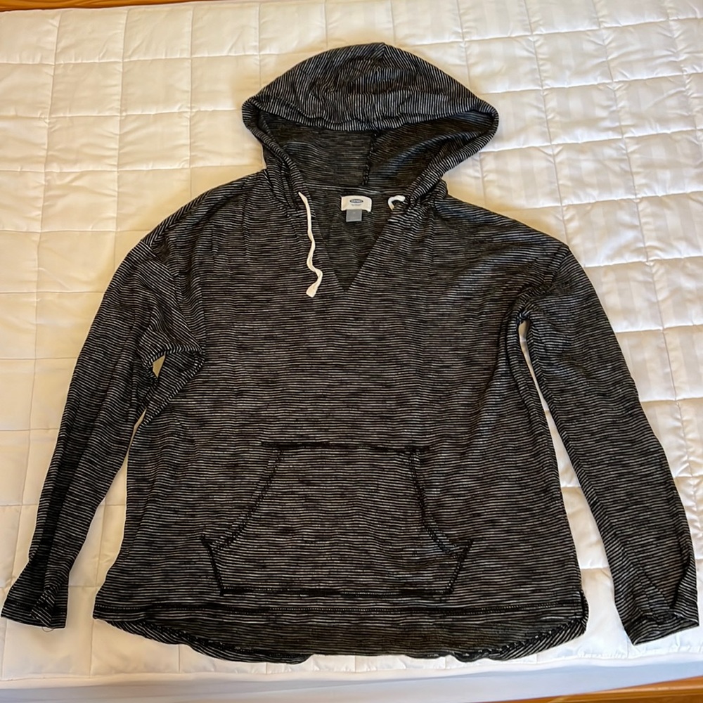 Old navy striped hoodie